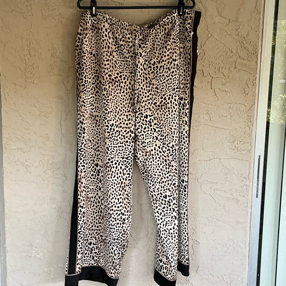 I.N.C.International Concepts Intimates Women’s XXL Cheetah Print Lounge Pants